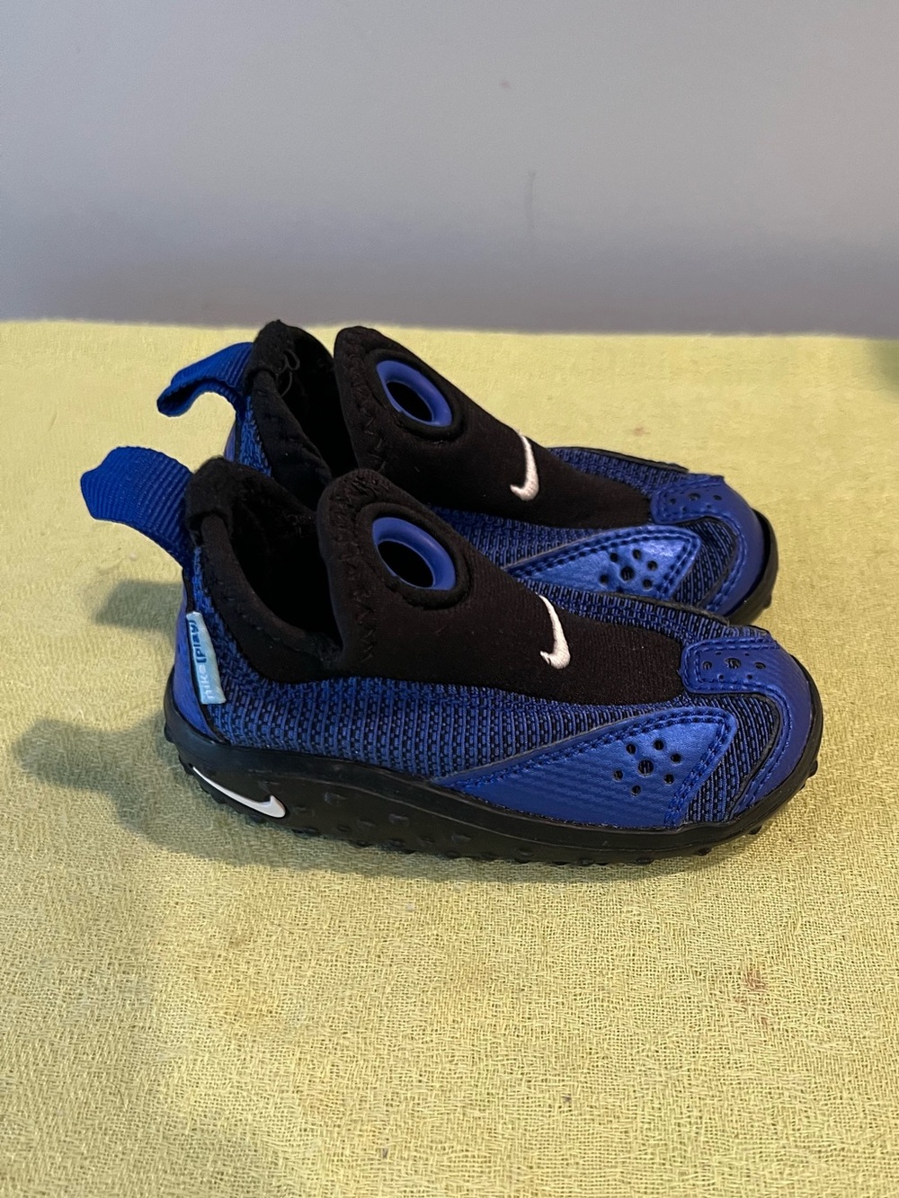 Nike Play neoprene shoes